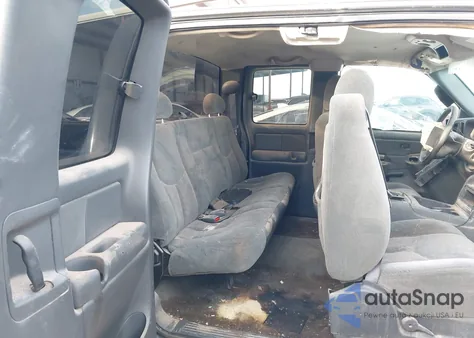 2004 Chevrolet Silverado 1500 Ls from USA, damaged, VIN 2GCEC19T241109599